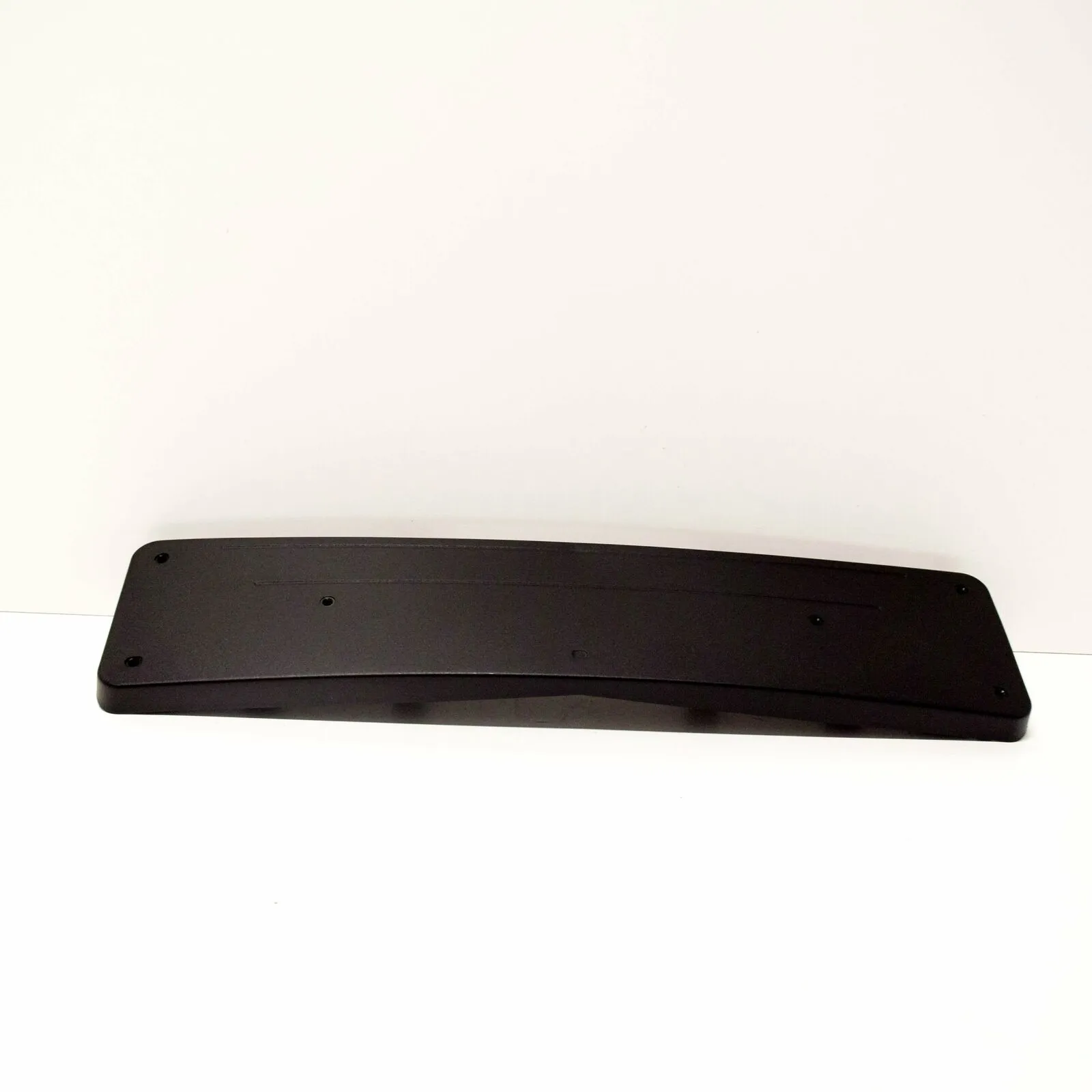 Mercedes W204 (11->) Ön Plakalık Desenli